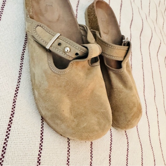 H&M suede buckle clogs - Picture 7 of 7